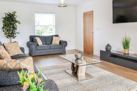 4 bedroom accommodation in Carlisle