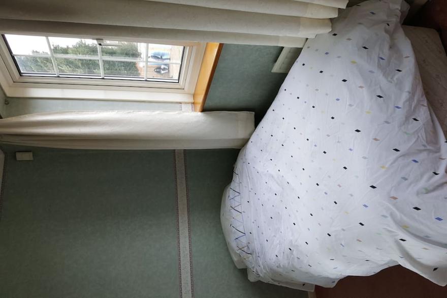 Announcing 3 bed, Lodge near Luton Airport