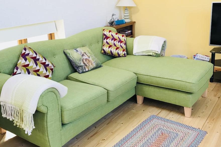  Fabulous 2 bedroom cottage located in a smallholding near Exmoor and beaches