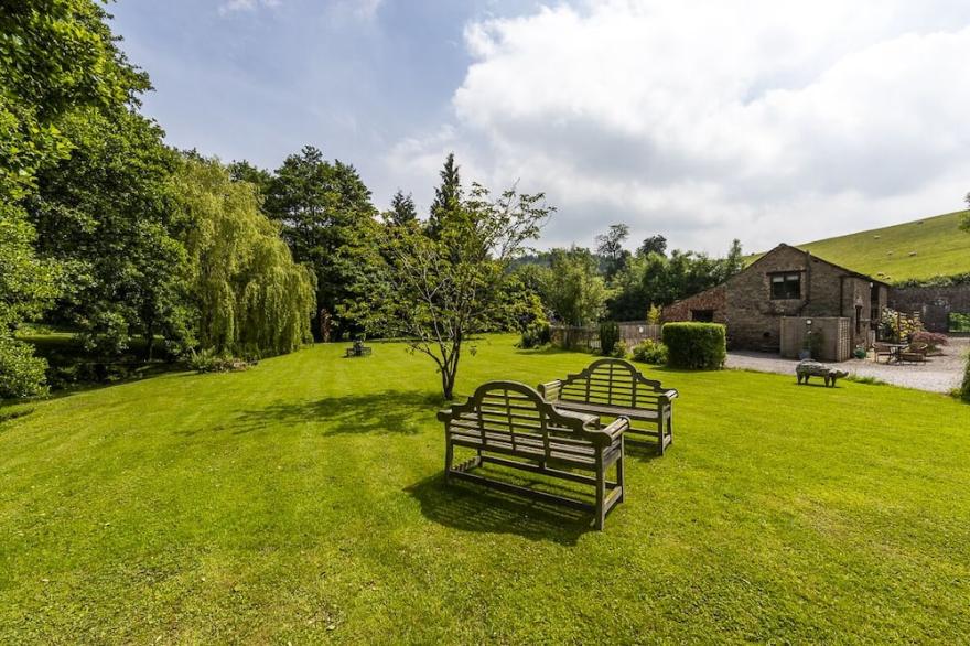 Romantic 1 Bedroom Lodge In Forest Of Dean, Gloucestershire