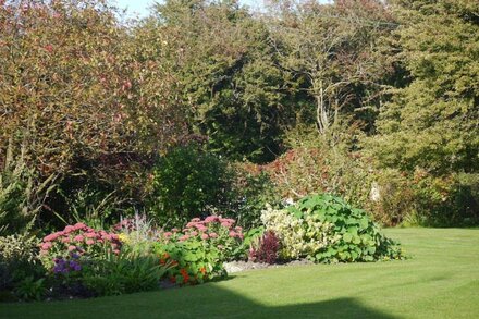 Lodge on the Marsh bed and breakfast