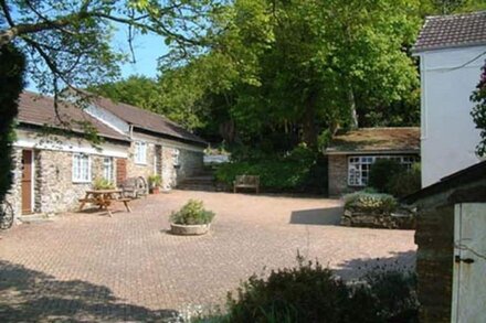 Linhay  - converted 17th century cottage