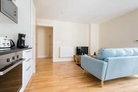 2 Bed Flat | Canary Wharf | Isle Of Dogs