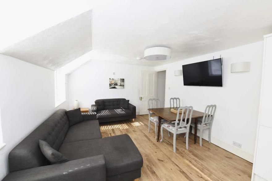 Lyon Court - The Garret (2 bedrooms with Heated Pool.  Sleeps 6)