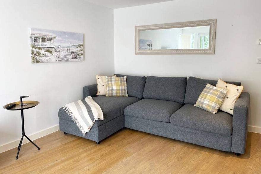 1 Ocean Views is a beautiful stylish one bedroom apartment that sleeps 4