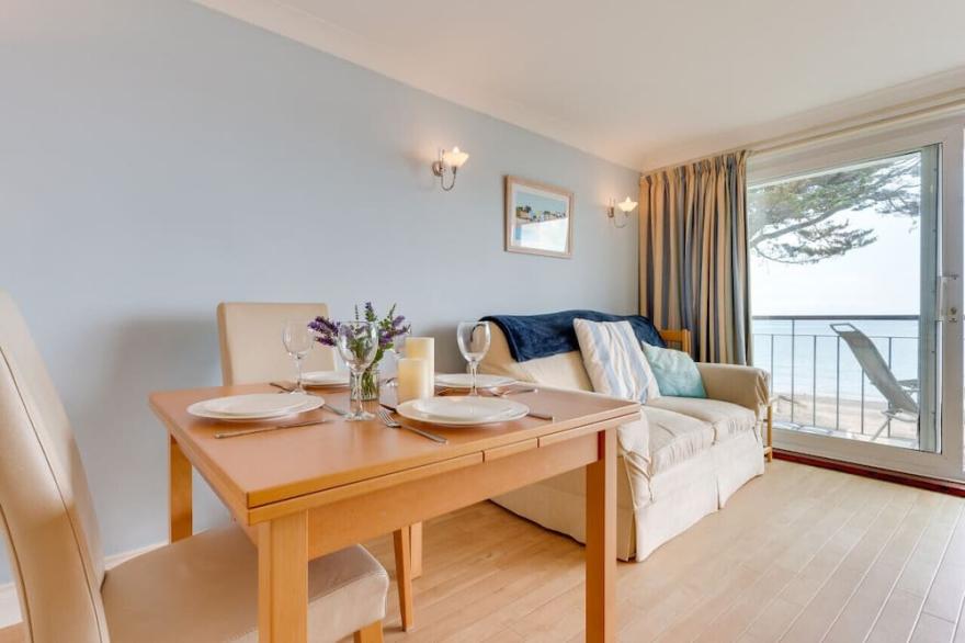 Galwad-Y-Môr - One Bedroom Apartment, Sleeps 2