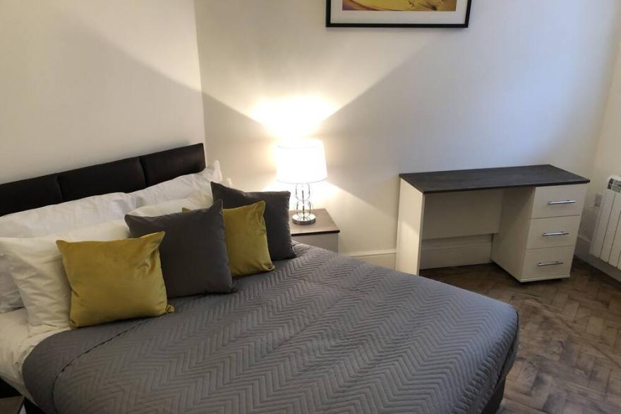 King Edward House flat 1 - city centre apartment