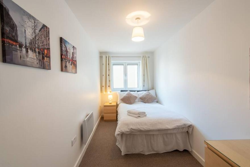 311 Alpha House Is A Home From Home 2 Bedroom Self-Contained Apartment In The Town Centre