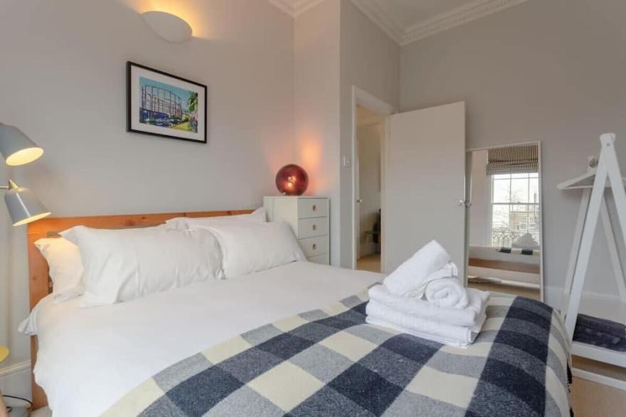 Vibrant 1 Bedroom Flat In Islington With Garden