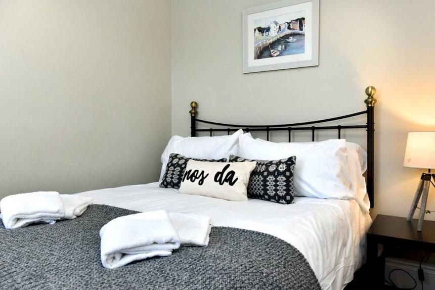 Pass the Keys | Cosy 2 bed house close to City centre with garden