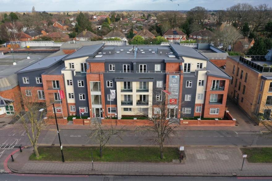2 Bed 2 Bath Apartment In Shirley, Solihull