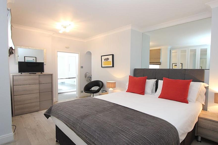 Chiltern Street Apartment F