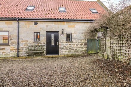 MILL HOUSE, family friendly in Robin Hood’s Bay