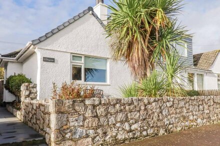 BAYVIEW, family friendly, country holiday cottage in Mevagissey