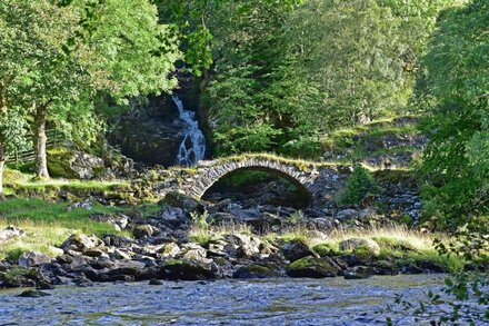 Gardener's Cottage - traditional Scottish property in stunning Glen Lyon