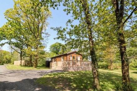 DOVE LODGE, pet friendly, character holiday cottage in Sheepwash