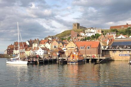 LITTLE GEM, pet friendly in Whitby