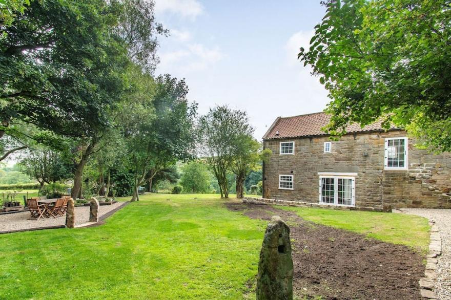2 bedroom accommodation in Castleton, near Whitby