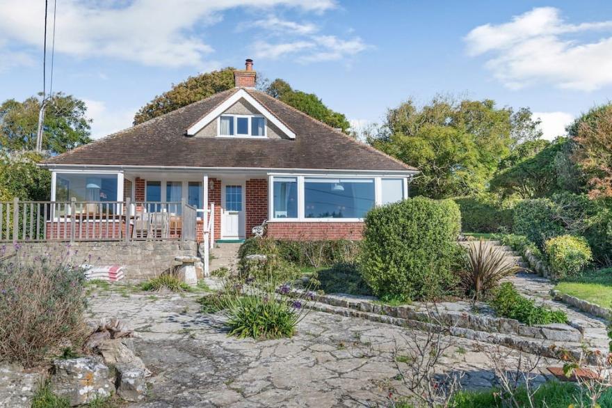 5 Bedroom Accommodation In West Lulworth, Near Swanage