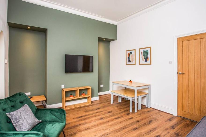 3 bedroom accommodation in High Barnes, Sunderland