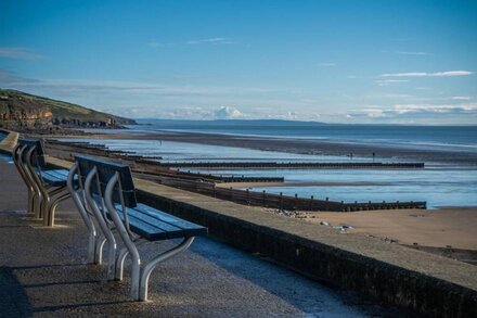 Honeysuckle Cottage - 1 Bedroom Cottage - Amroth