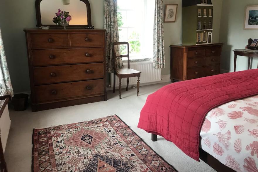 Country Hideaways | West Cottage | Thornton Rust