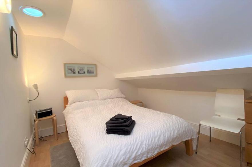 Nuage -  an apartment that sleeps 4 guests  in 2 bedrooms