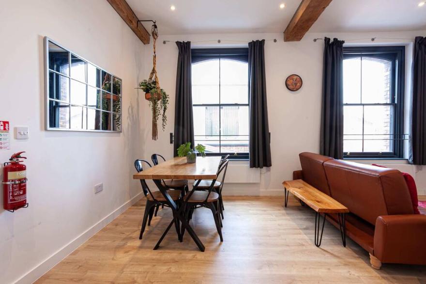 Superb 2Bed/2Bath 5min walk to Victoria Station