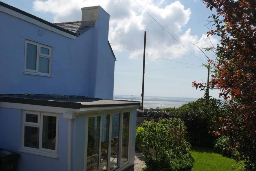 FISHERMAN'S COTTAGE, family friendly, with hot tub in Portland Bill