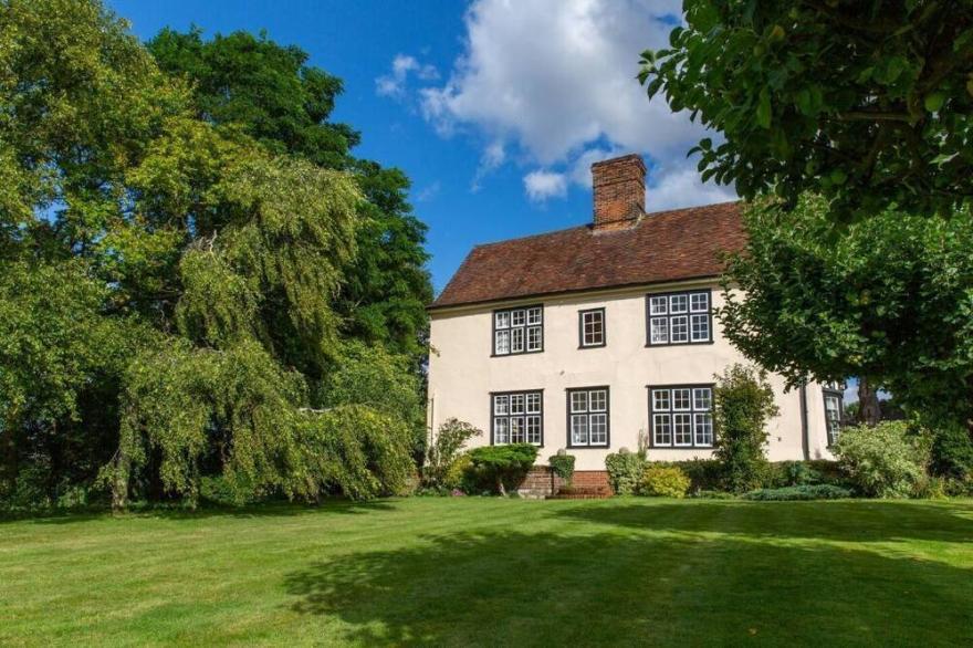 Pounce Hall -Stunning Historic Home In Rural Essex