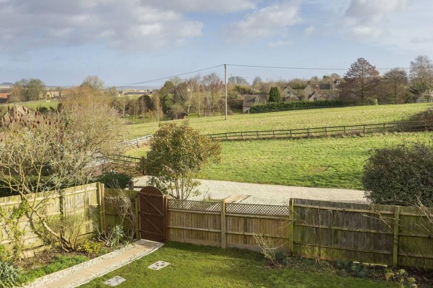 A Stylish Contemporary Home Offering Spacious Accommodation Close To Burford.
