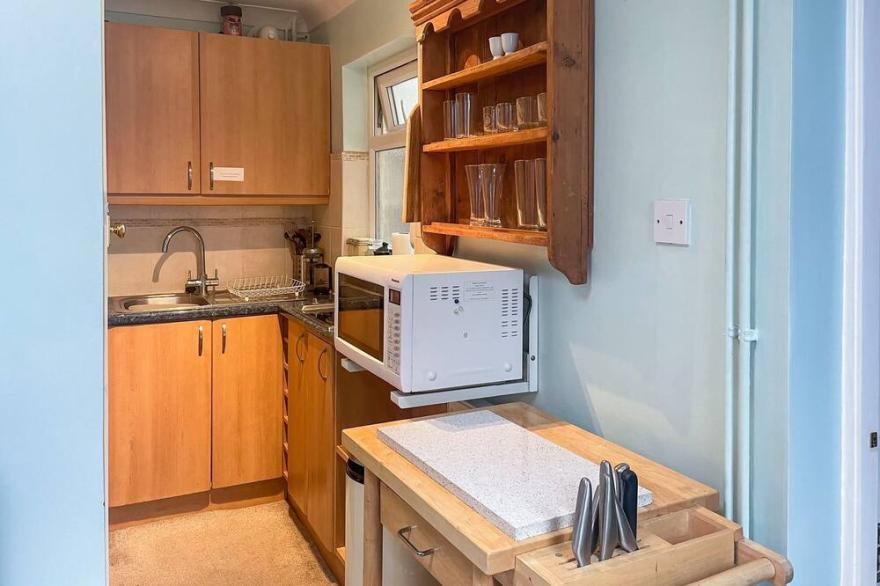 1 bedroom accommodation in Beacon Hill, Poole