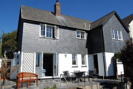 Trenaton, large 2 storey home with parking and Estuary views in Padstow