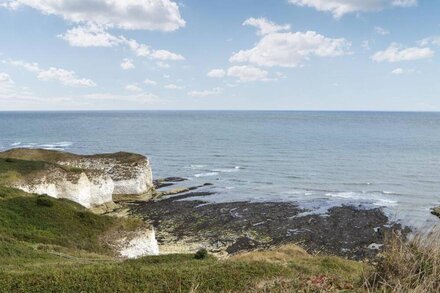 2 bedroom accommodation in Flamborough