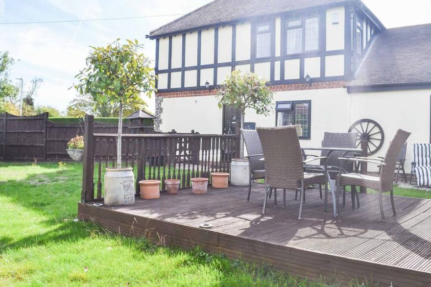 2 Bedroom Accommodation In Whitstable