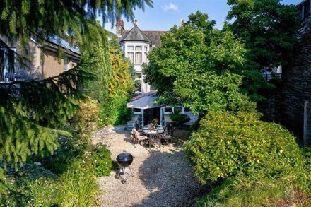 ARCHIE'S, pet friendly, with a garden in Ambleside