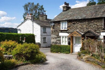 BYWAYS, family friendly, with open fire in Ambleside