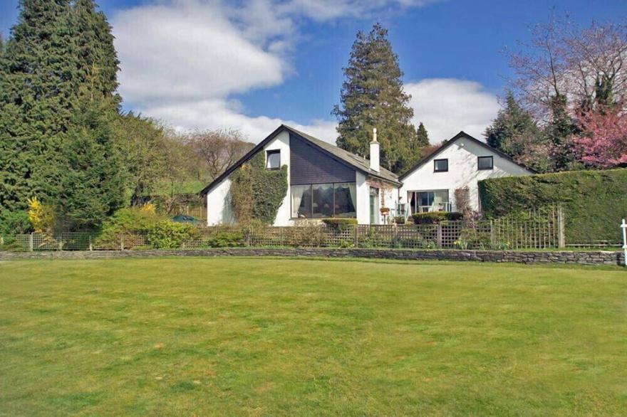 LAKEFIELD HOUSE, Pet Friendly, With Open Fire In Hawkshead