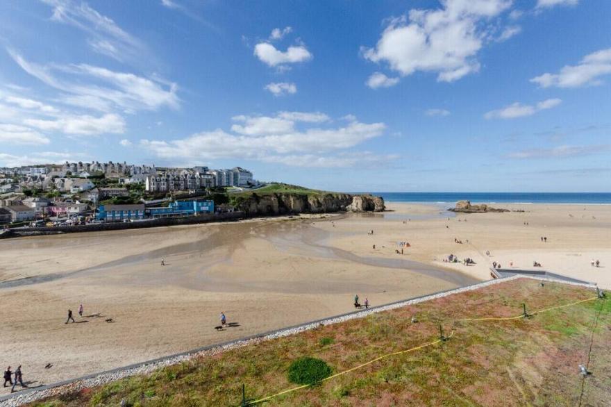 No 34 The Dunes - Three Bedroom Apartment, Sleeps 6