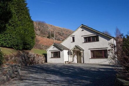 RAWFELL, pet friendly, with open fire in Ambleside