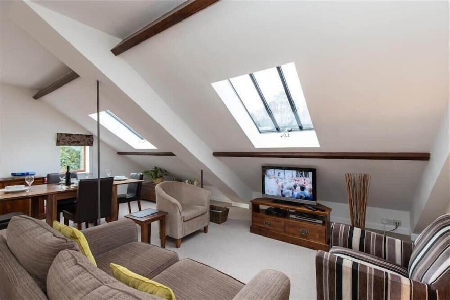 THE GALLERY, family friendly in Grasmere