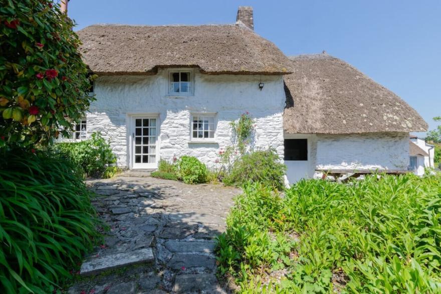 Mimosa - Three Bedroom House, Sleeps 6