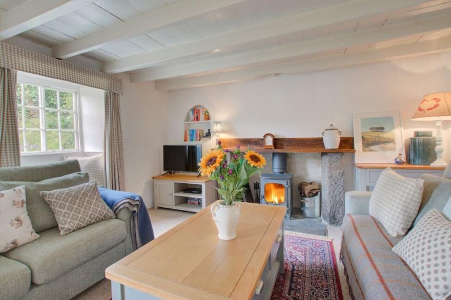 Mimosa - Three Bedroom House, Sleeps 6