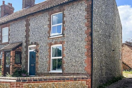 2 bedroom accommodation in Sheringham