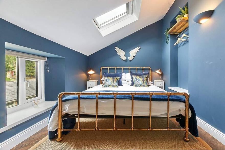 Host & Stay | Percy Cottage