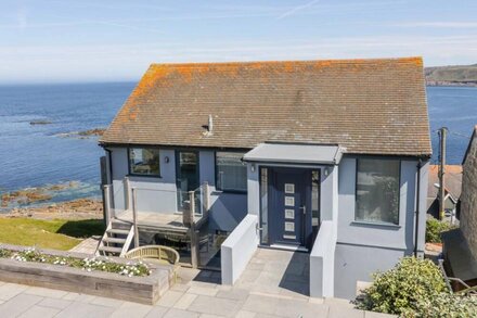 MORDROS, family friendly, luxury holiday cottage in Sennen Cove