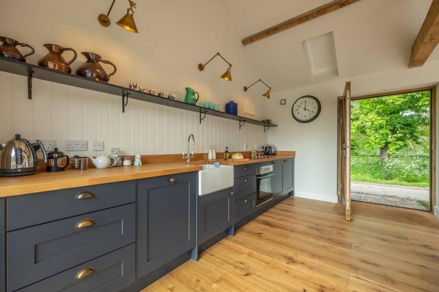A rural couple's retreat, The Goat Shed offers stunning accommodation for two in a beautiful, bijou