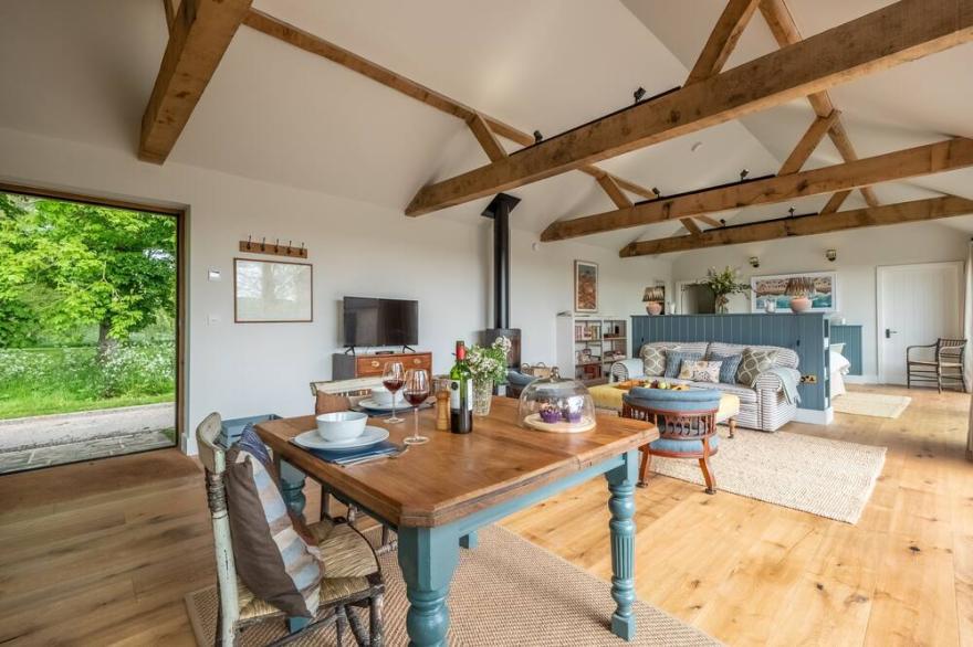 A rural couple's retreat, The Goat Shed offers stunning accommodation for two in a beautiful, bijou