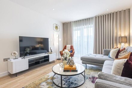 Beautiful 3 bed 3 bath flat NW London