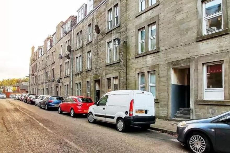 Mycosy Lorimer 17, 1 BR Apartment, Great Location - Dundee